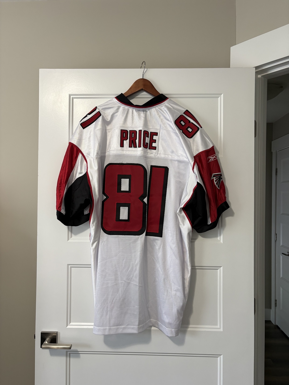 Reebok Atlanta Falcons Men's White/Red #81 Price Football Jersey